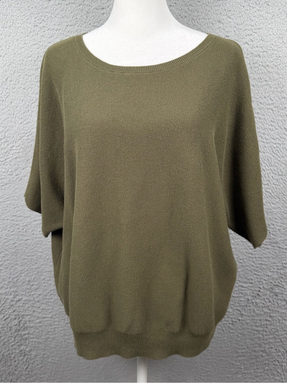 Quince Olive Green Scoop Neck Sweater